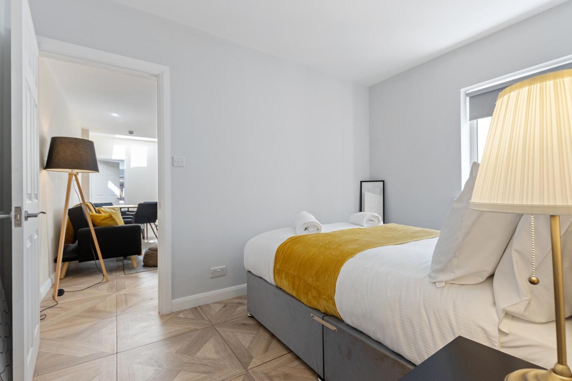 Modern Apartment Free Off Road Parking 2X Double Rooms Suite 11 ノッティンガム エクステリア 写真