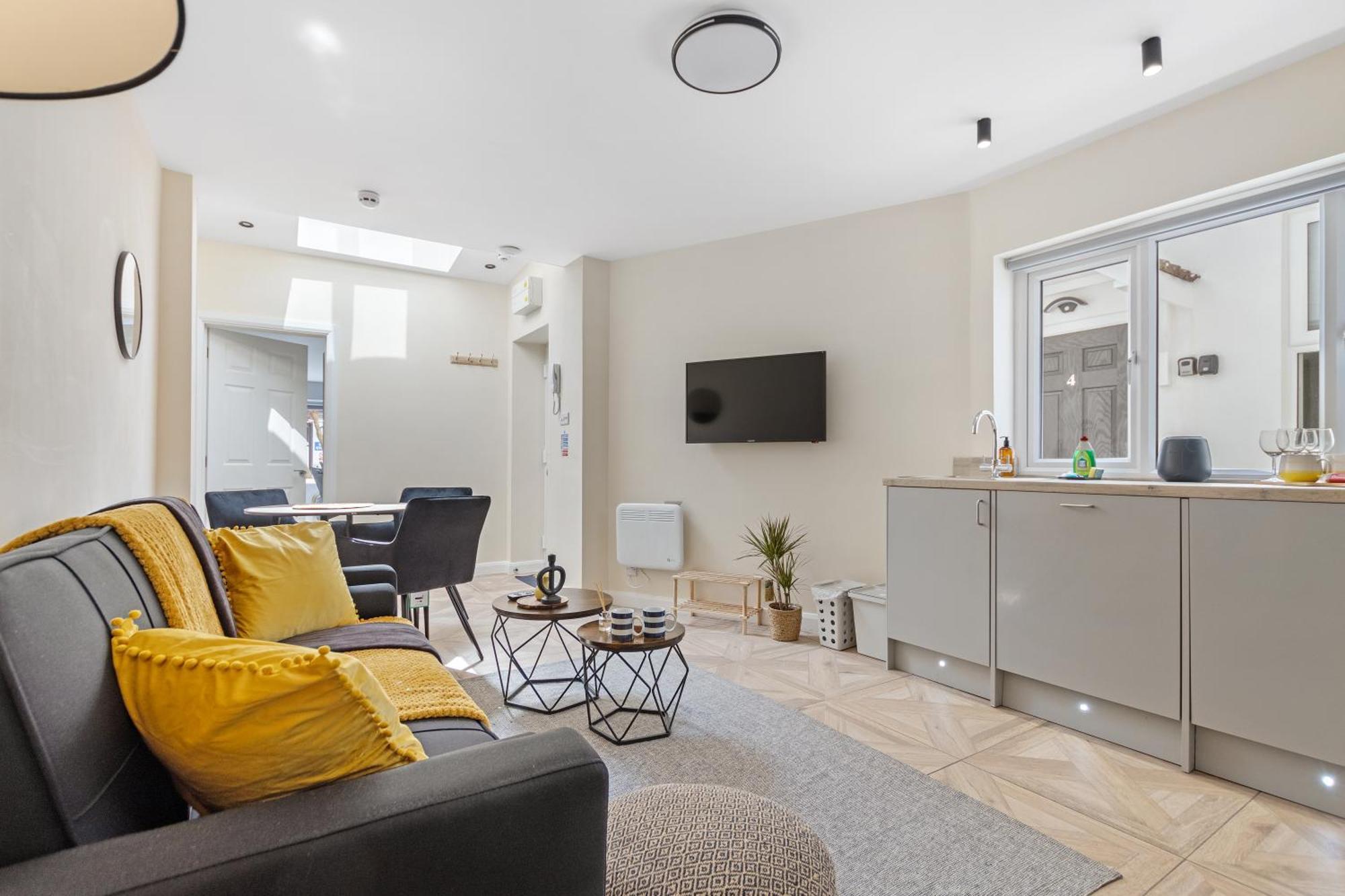 Modern Apartment Free Off Road Parking 2X Double Rooms Suite 11 ノッティンガム エクステリア 写真